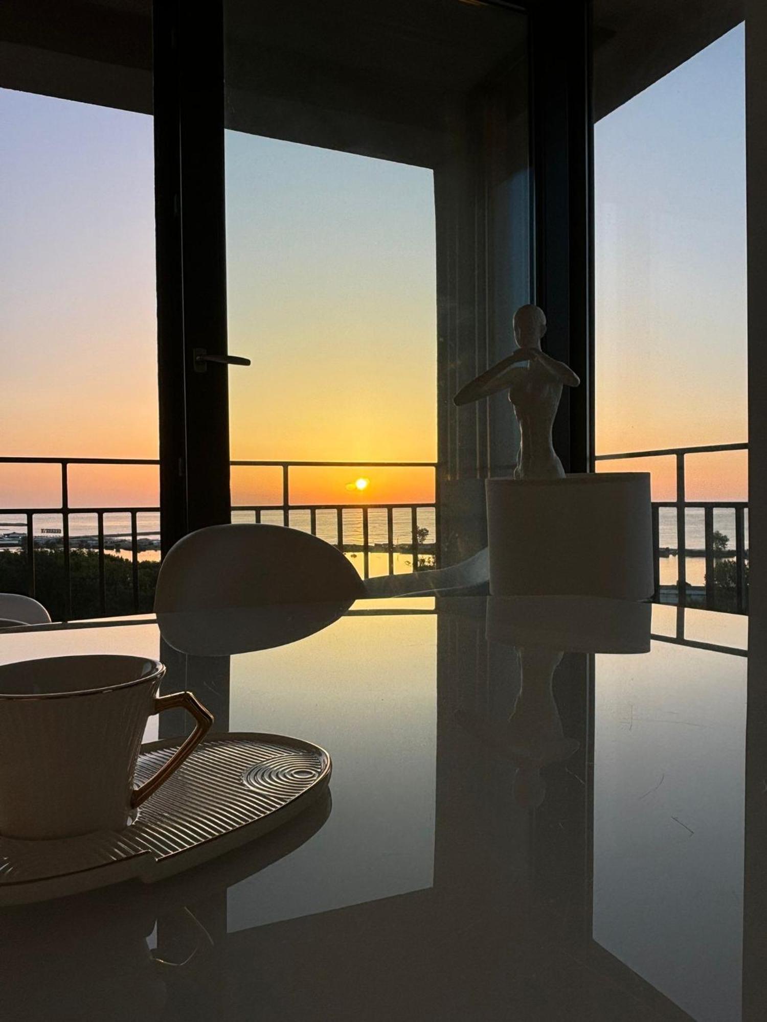 尼普顿Donna Alba Seaview Penthouse, Casa Ta De Pe Plaja公寓 外观 照片