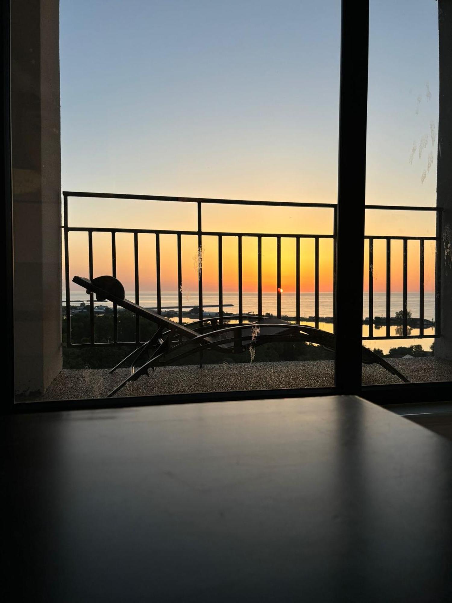 尼普顿Donna Alba Seaview Penthouse, Casa Ta De Pe Plaja公寓 外观 照片