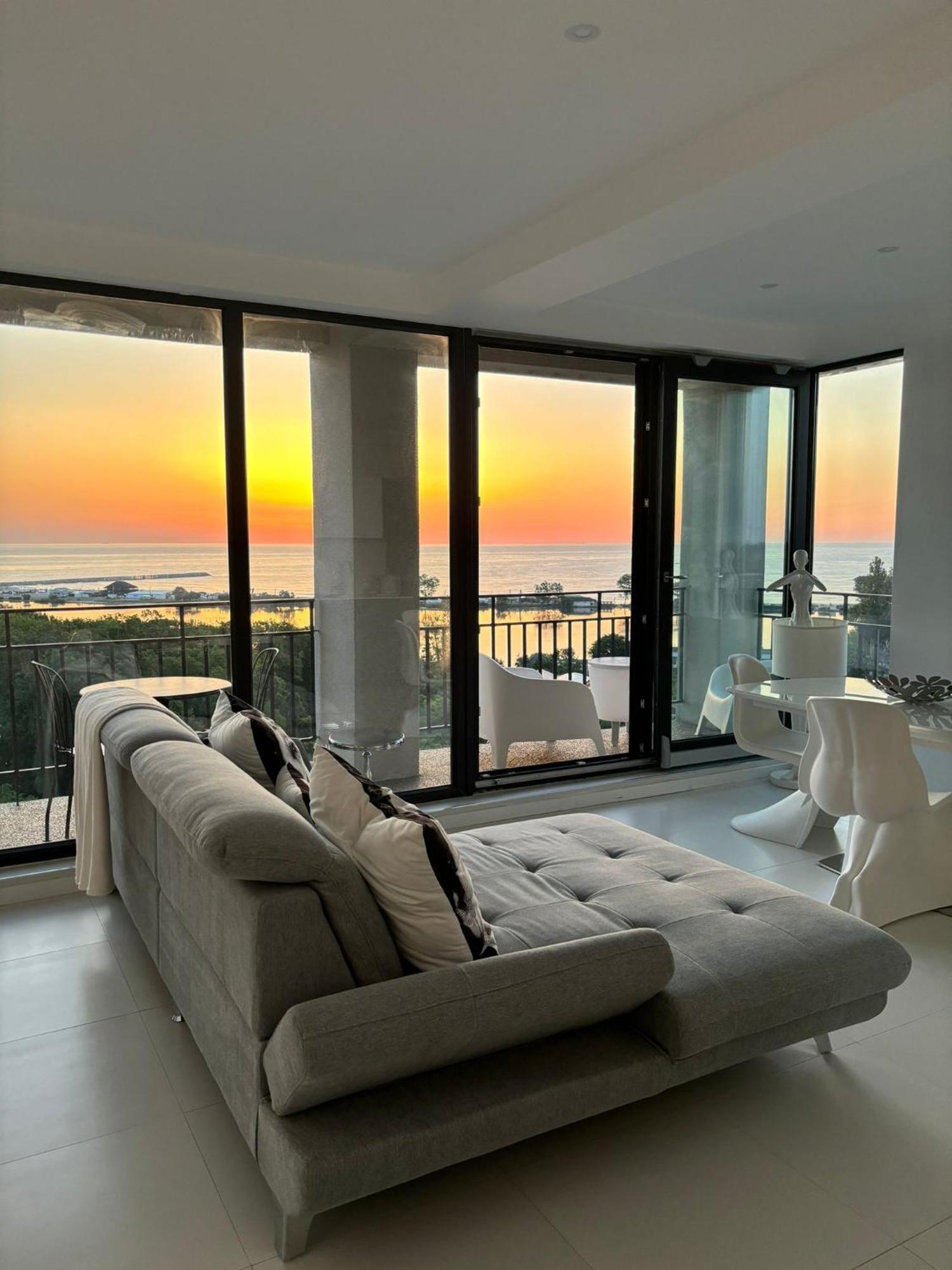 尼普顿Donna Alba Seaview Penthouse, Casa Ta De Pe Plaja公寓 外观 照片