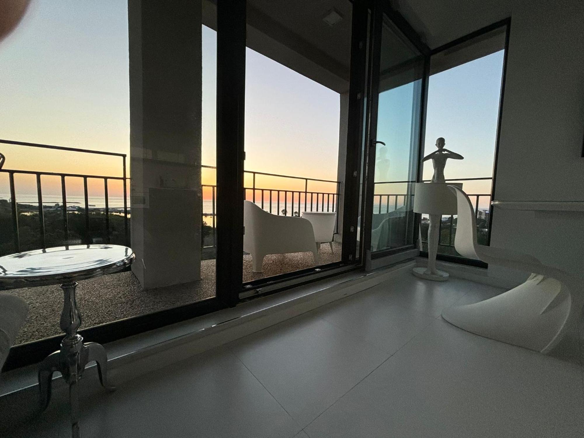 尼普顿Donna Alba Seaview Penthouse, Casa Ta De Pe Plaja公寓 外观 照片
