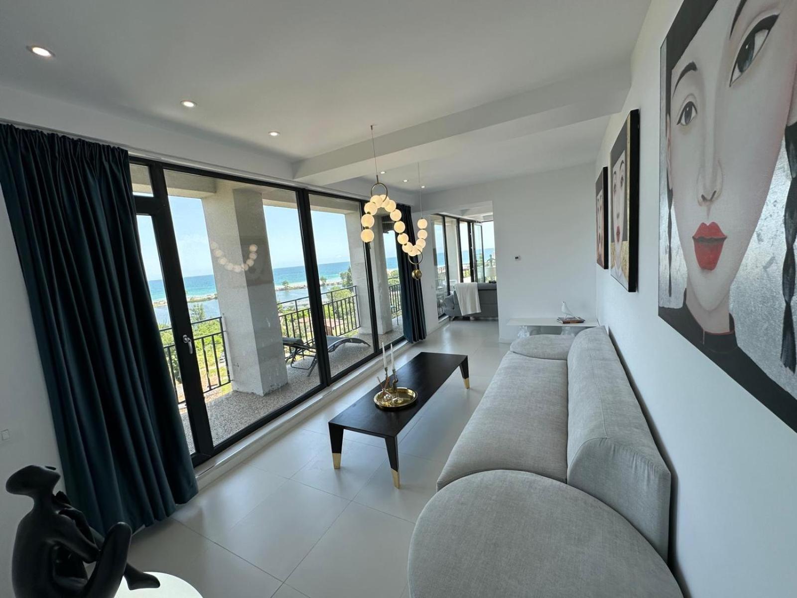尼普顿Donna Alba Seaview Penthouse, Casa Ta De Pe Plaja公寓 外观 照片